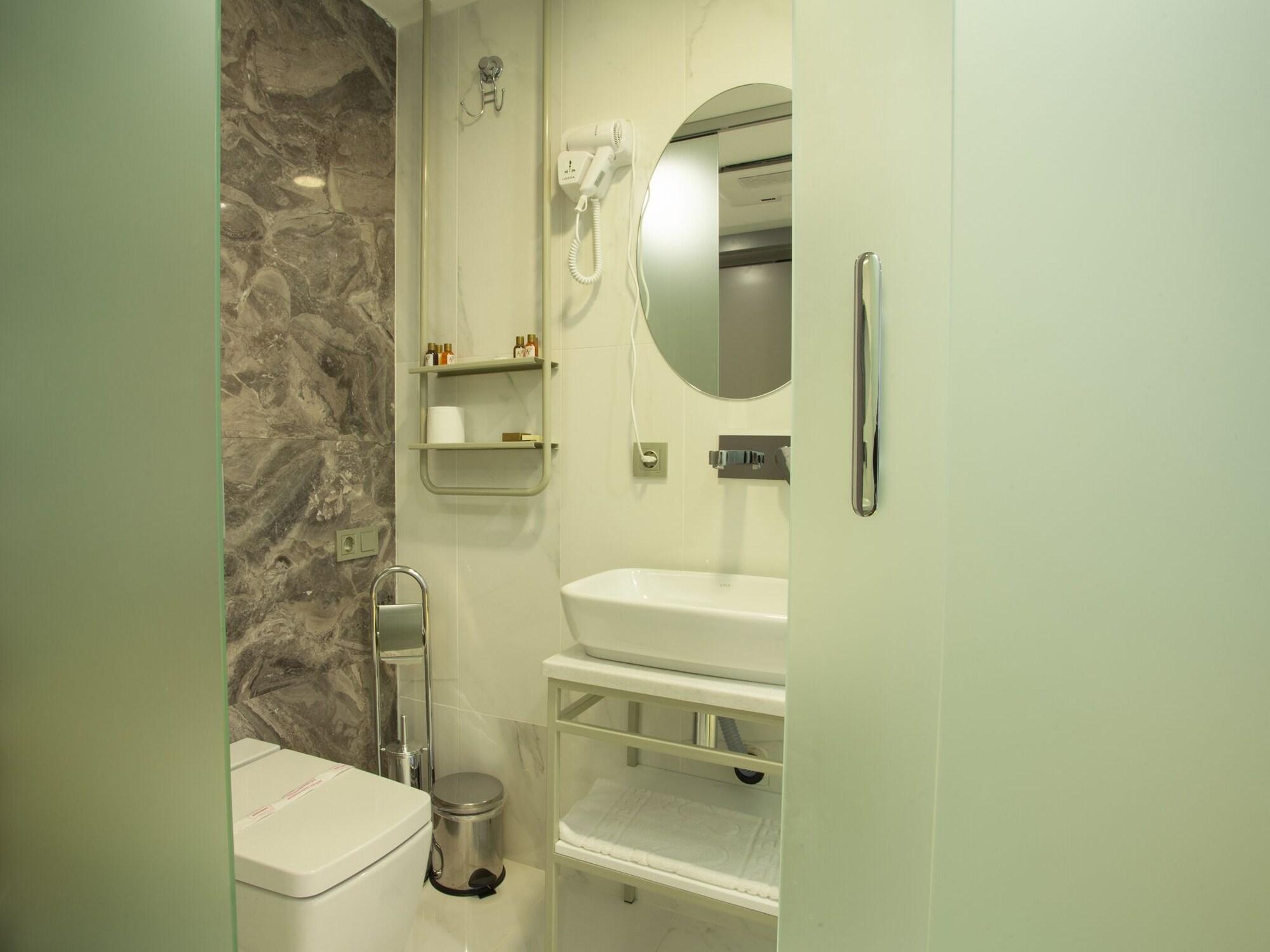 Taksim Hotel V Plus Istanbul Exterior foto