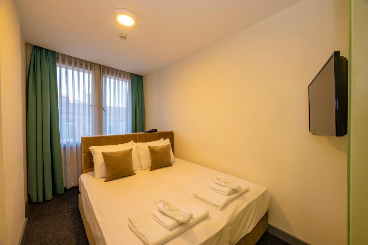 Taksim Hotel V Plus Istanbul Exterior foto